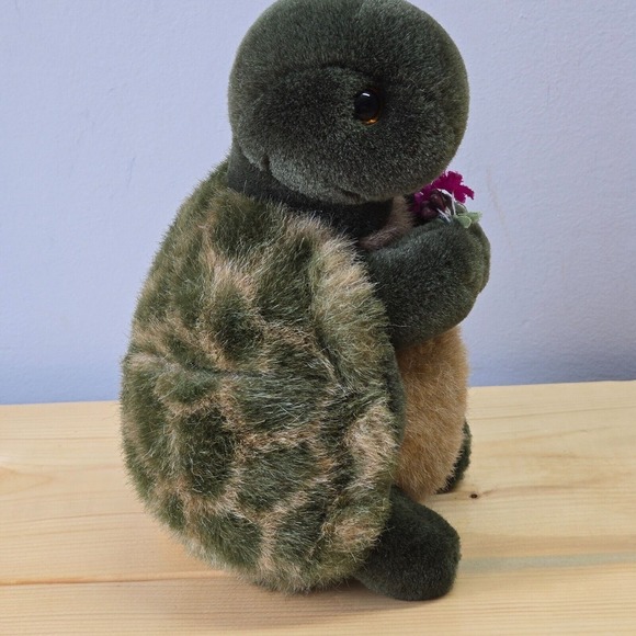 Vintage GUND Whiz Turtle Plush Green Holding Flowers Stuffed Animal 1980s - Picture 6 of 11